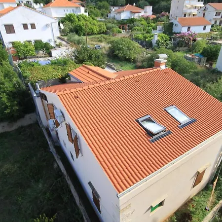 Apartment By The Sea Komiza, Vis - 11671 *
